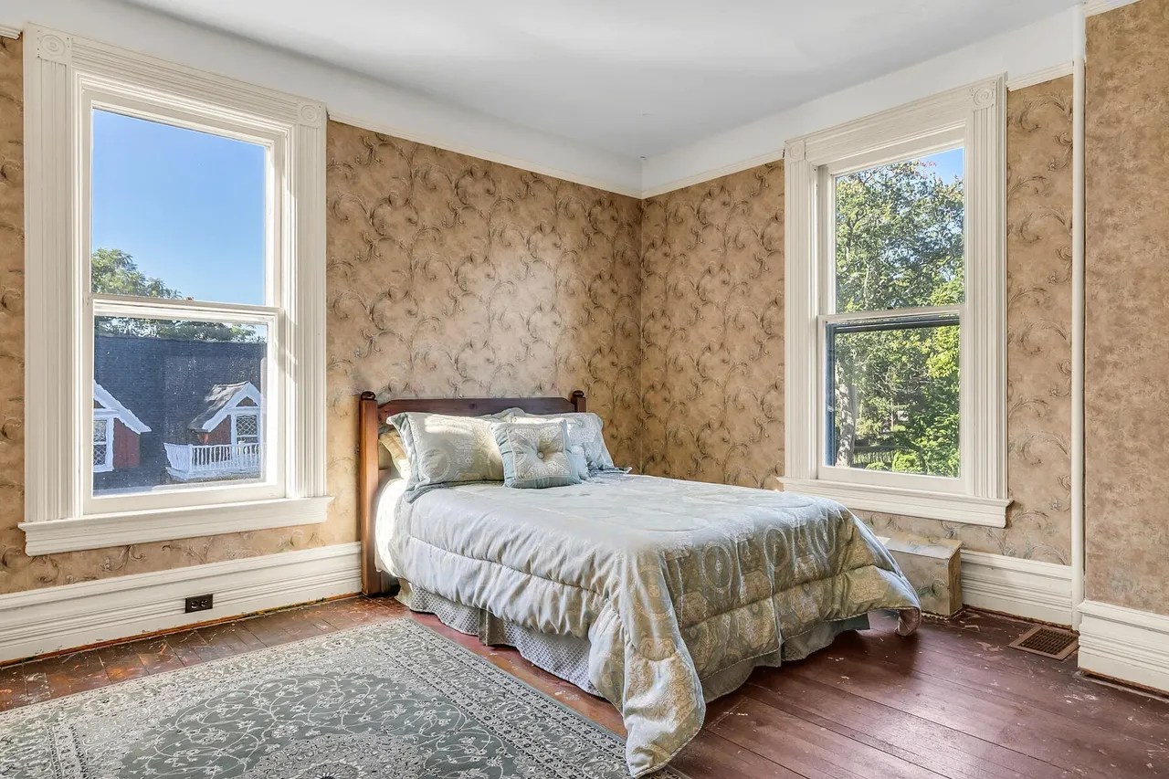 For Sale 1 Serpentine Dr, Atlantic Highlands, NJ 07716