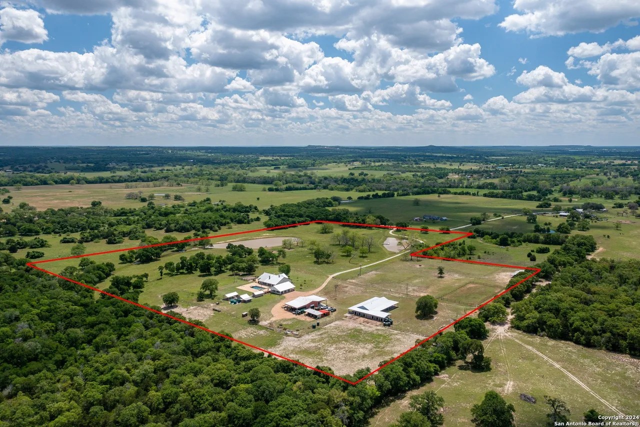 For Sale 9560 Old Colony Line Rd, Dale, TX 78616