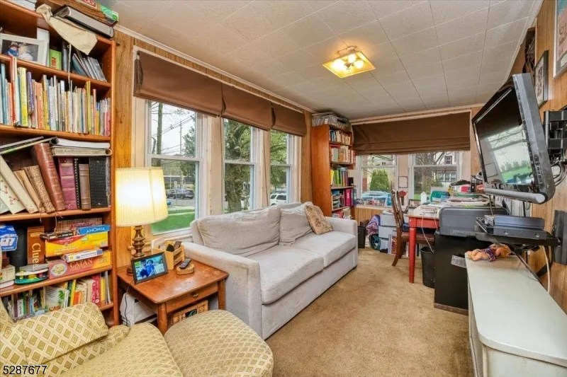 273 W Englewood Ave, Teaneck, NJ 07666