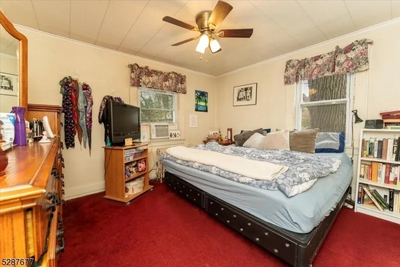 273 W Englewood Ave, Teaneck, NJ 07666