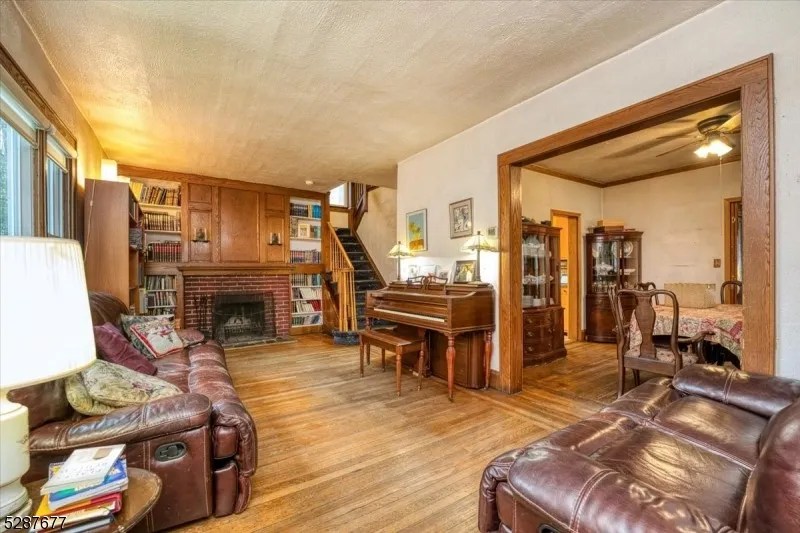 273 W Englewood Ave, Teaneck, NJ 07666