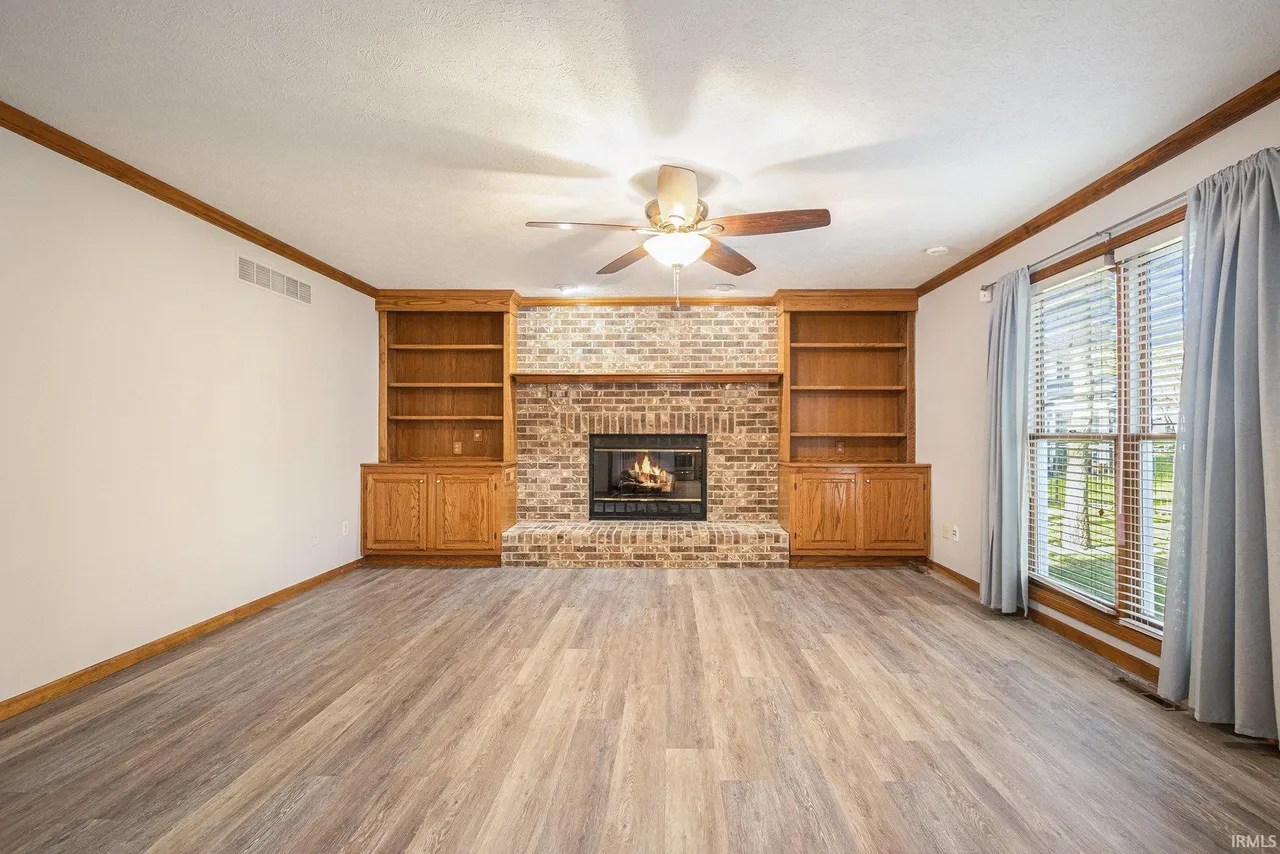 For Sale 50696 Partridge Woods Dr, Granger, IN 46530