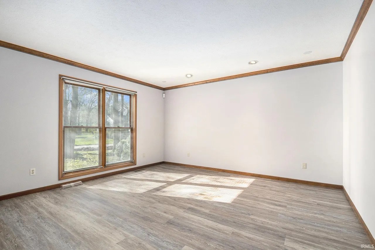 For Sale 50696 Partridge Woods Dr, Granger, IN 46530