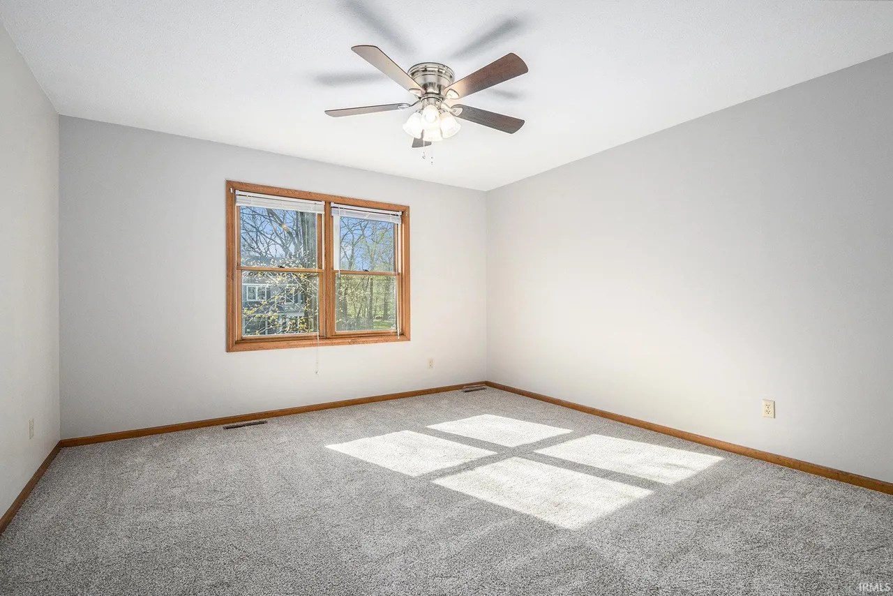 For Sale 50696 Partridge Woods Dr, Granger, IN 46530