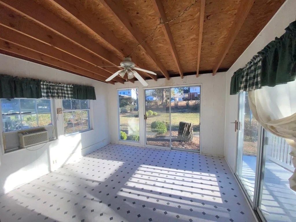 For Sale 628 N Lunenburg Ave, South Hill, VA 23970