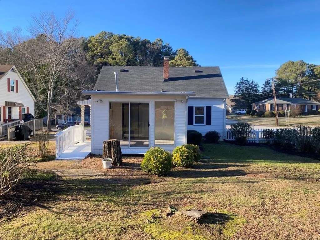 For Sale 628 N Lunenburg Ave, South Hill, VA 23970