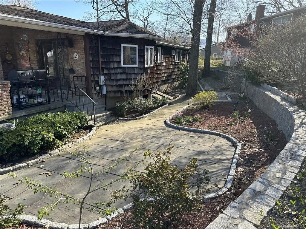 For Sale 10 Rivercrest Rd, Fort Montgomery, NY 10922