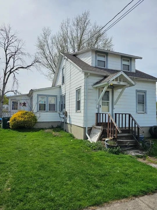 123 S Seneca St, Montour Falls, NY 14865