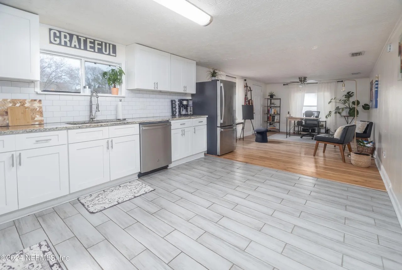 For Sale 43739 Ratliff Rd, Callahan, FL 32011