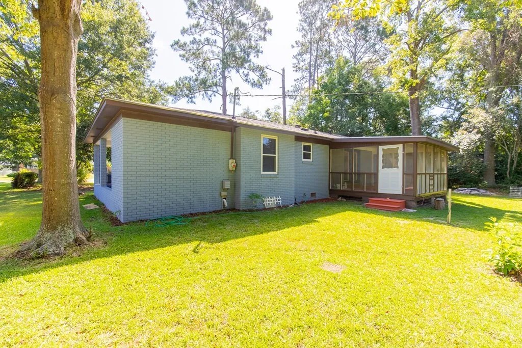 For Sale 4007 Oak Dr, Valdosta, GA 31605
