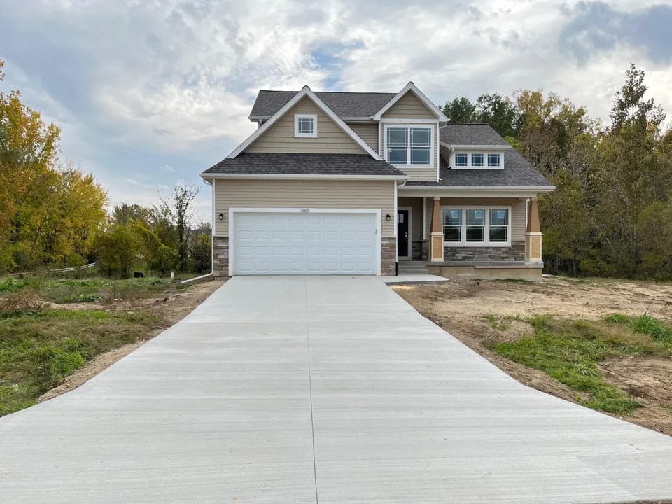 5805 Patricia Ln, Clarklake, MI 49234