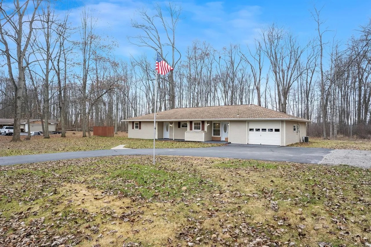 9891 Fite Ave, Hamersville, OH 45130