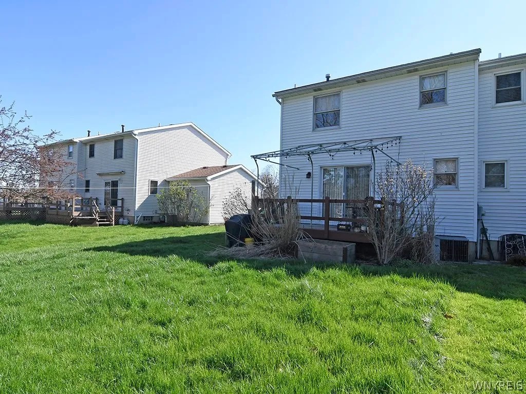 For Sale 4180 Victorian Dr, Hamburg, NY 14075