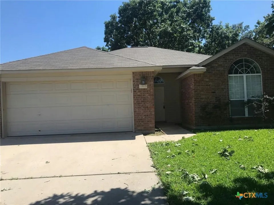 1913 Statford Dr, Temple, TX 76502