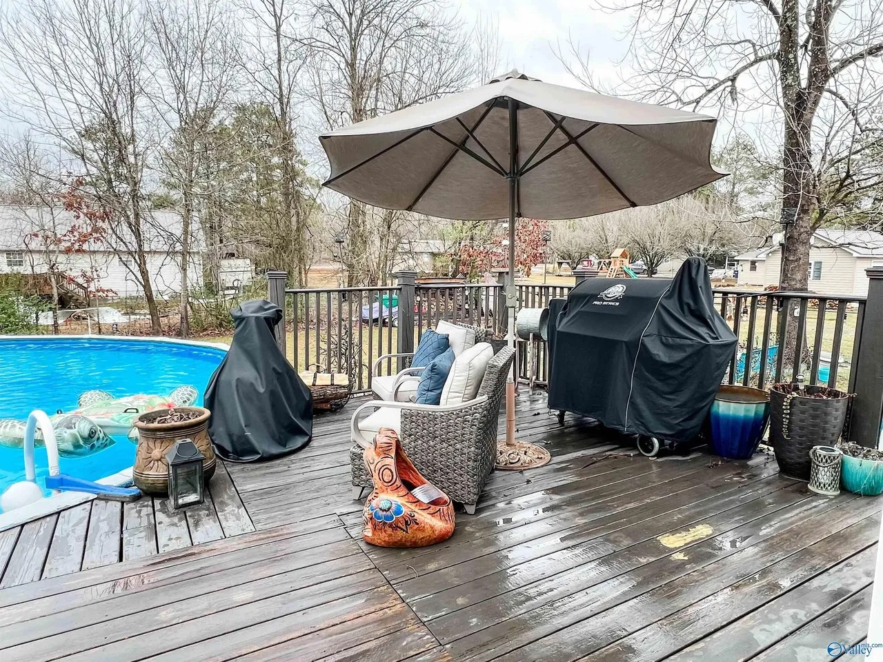 4810 Cornelia Dr, Hokes Bluff, AL 35903