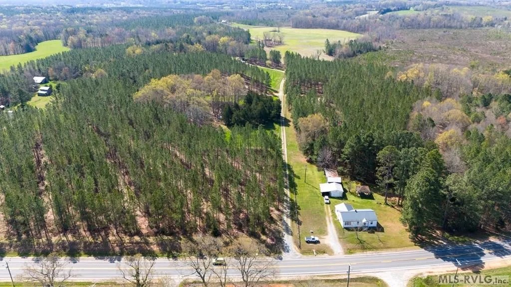 For Sale 9594 Highway 47, Chase City, VA 23924