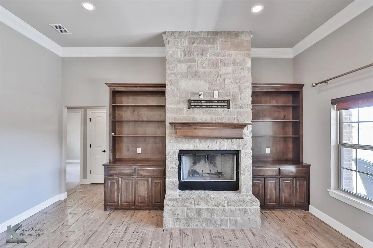 201 Angie Ln, Abilene, TX 79602 449,000