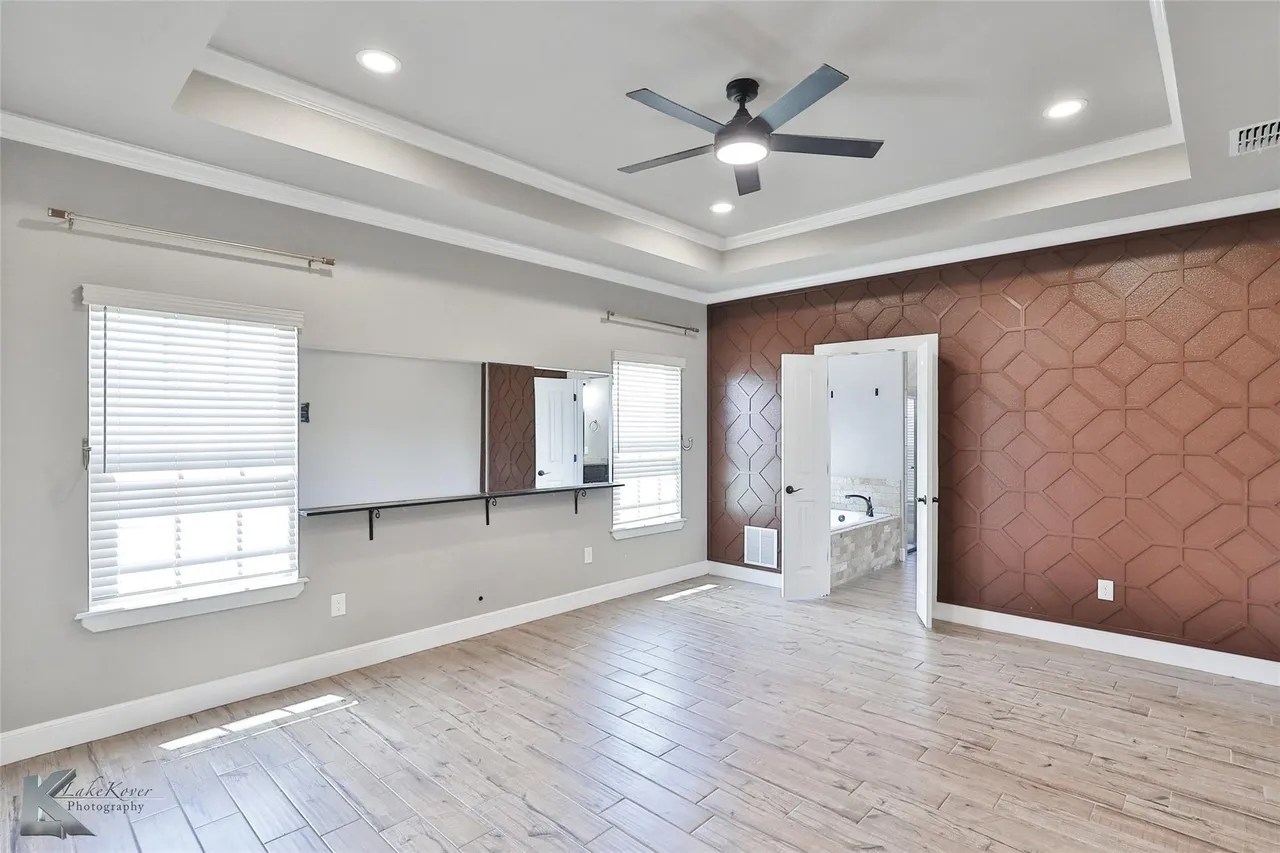 201 Angie Ln, Abilene, TX 79602 449,000