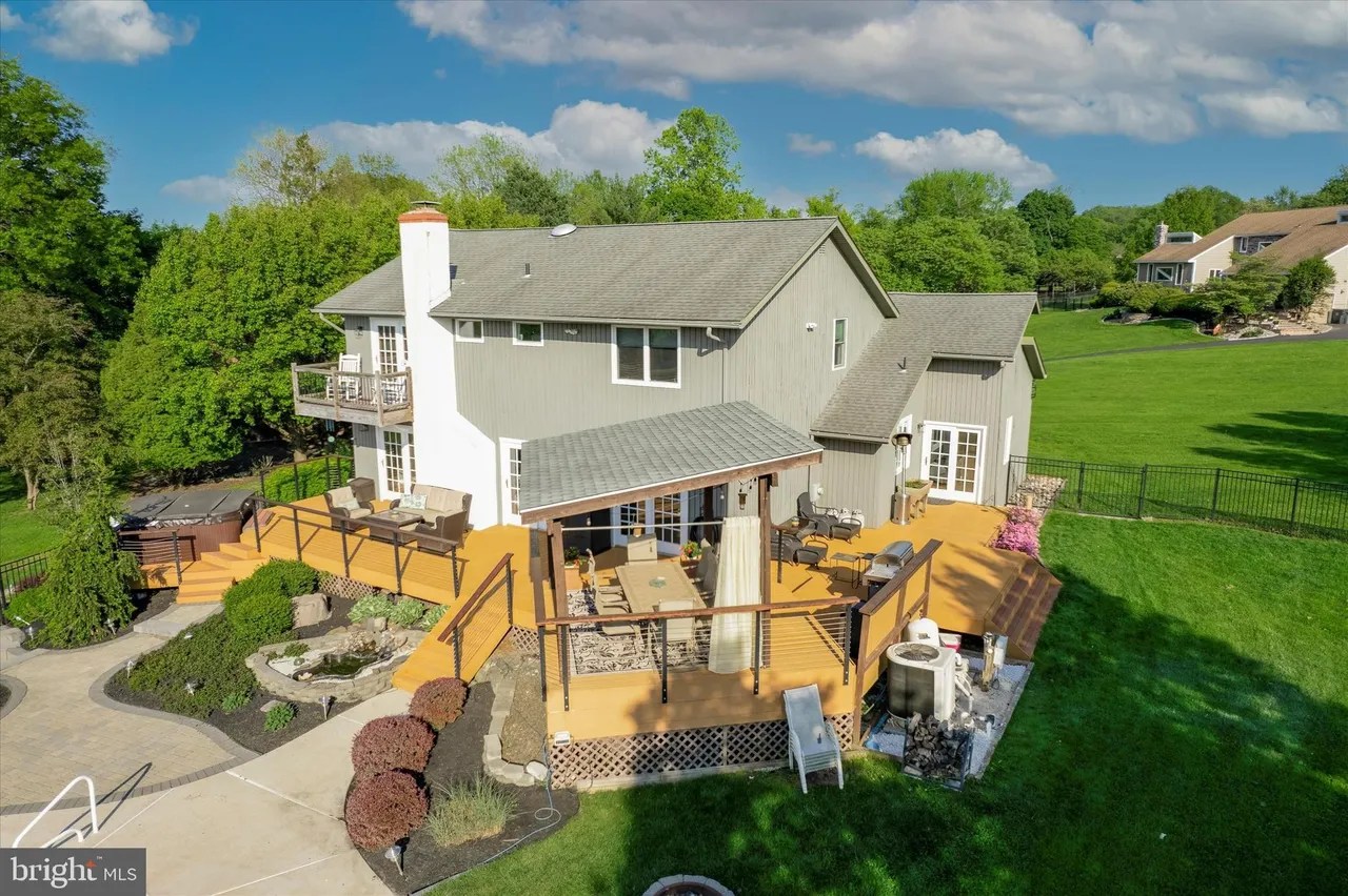 236 Lehigh Dr, Richboro, PA 18954