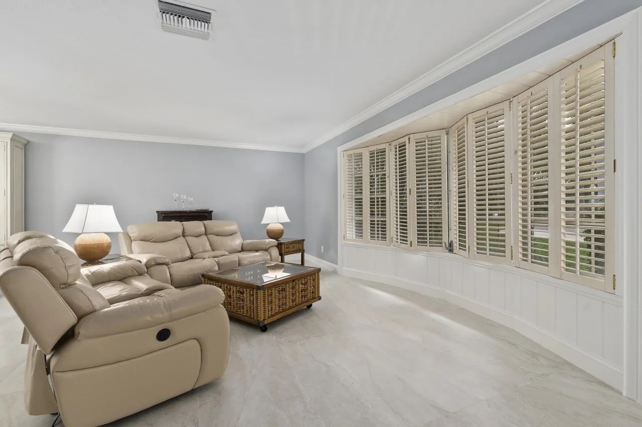 For Sale 20 Banyan Rd, Sewalls Point, FL 34996