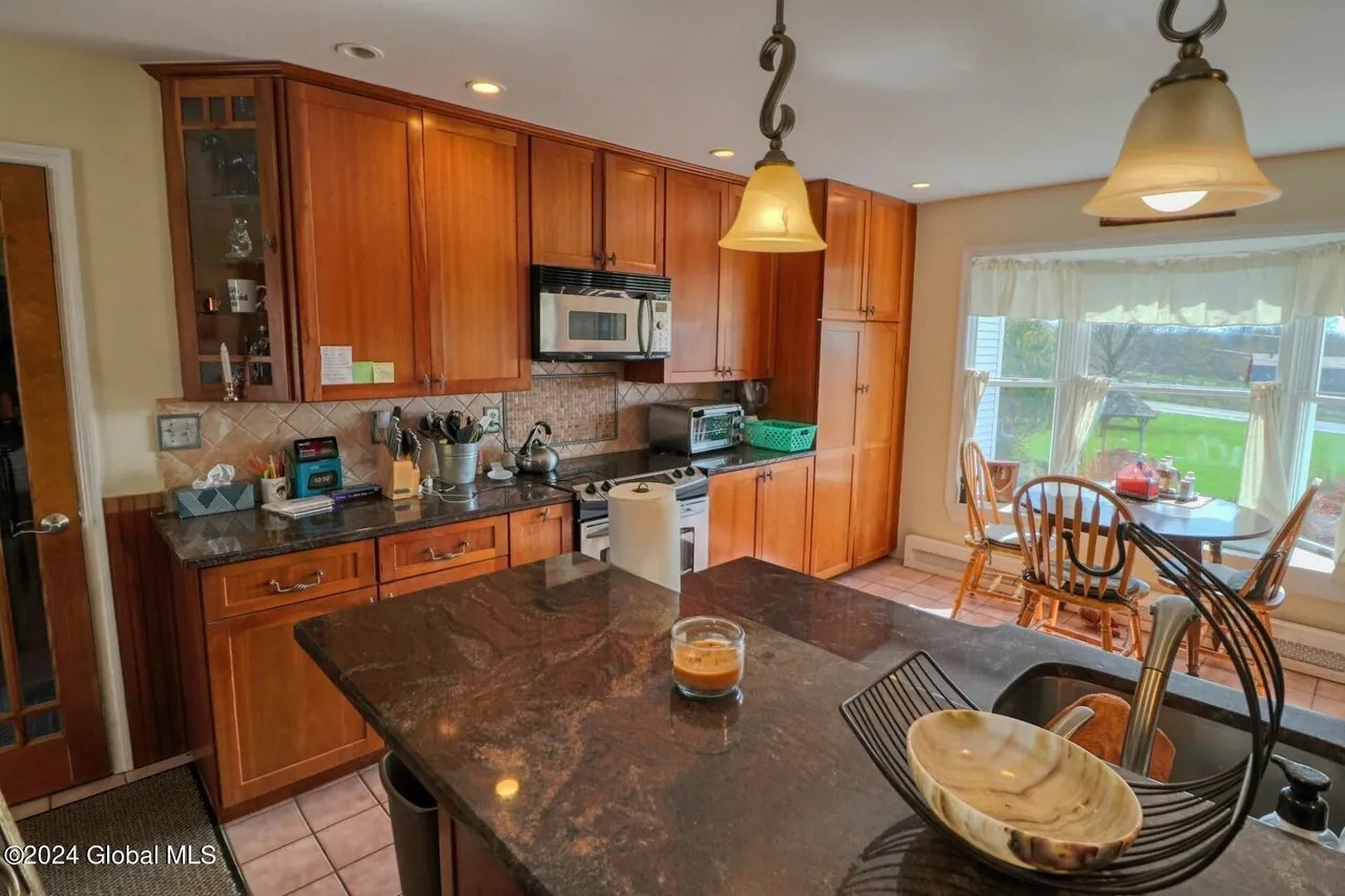 466 County Route 75 Unit Stillwater, Mechanicville, NY 12118