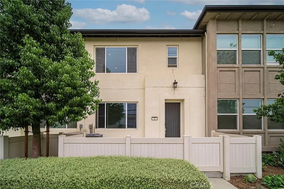 5 Lyric Way, South El Monte, CA 91733 765,000