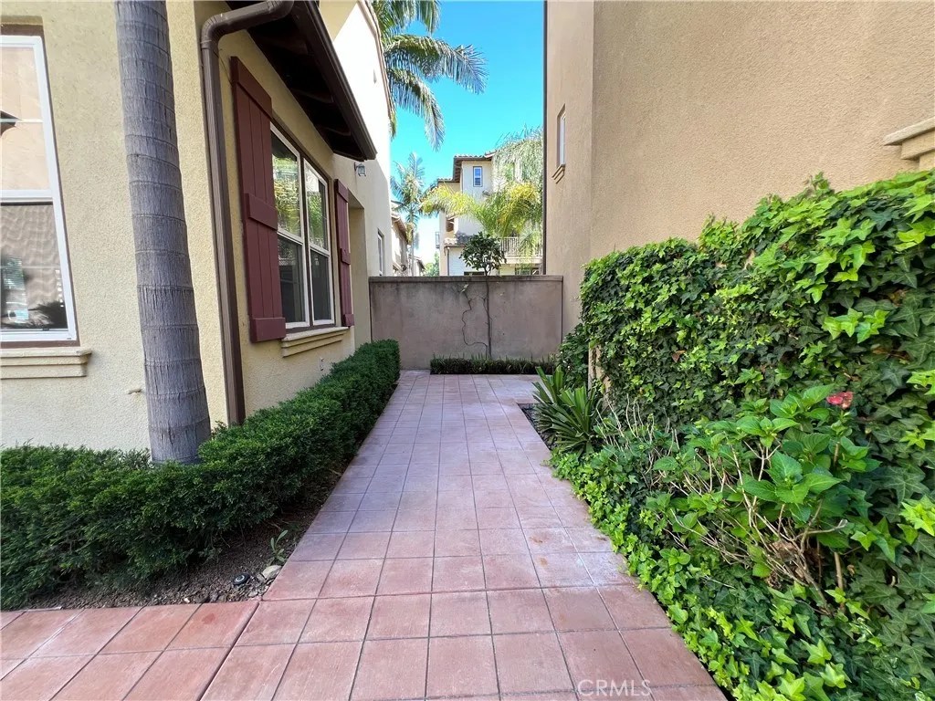 217 Tall Oak, Irvine, CA 92603