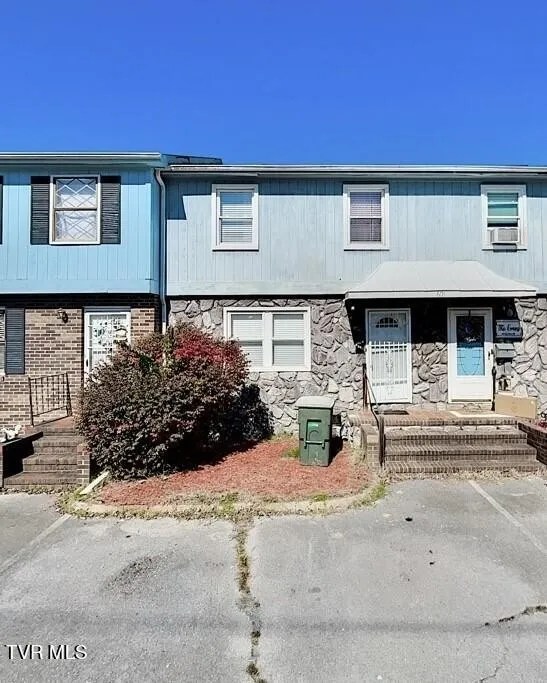 601 W G St Unit 3C, Elizabethton, TN 37643 175,000