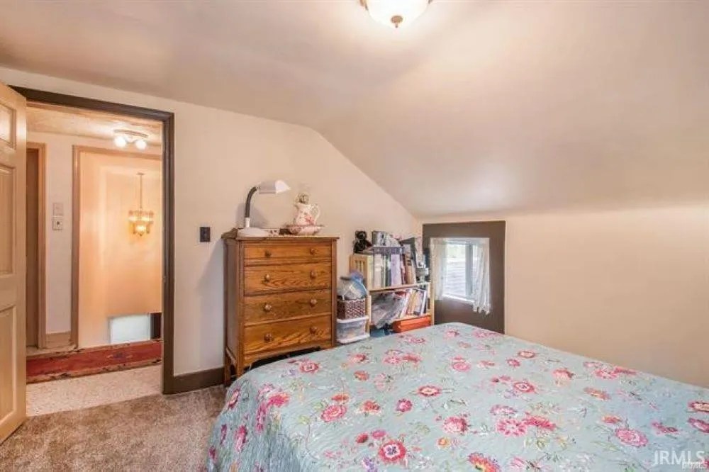 For Sale 508 N Beech Rd, Osceola, IN 46561