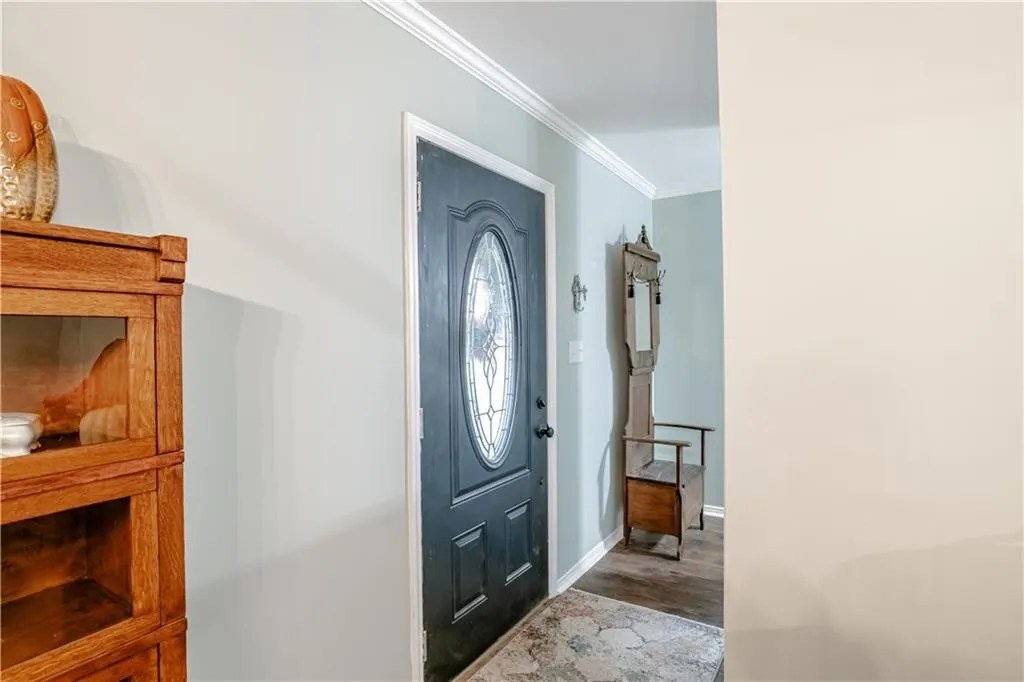 1229 Wolf Ridge Rd, Mobile, AL 36618