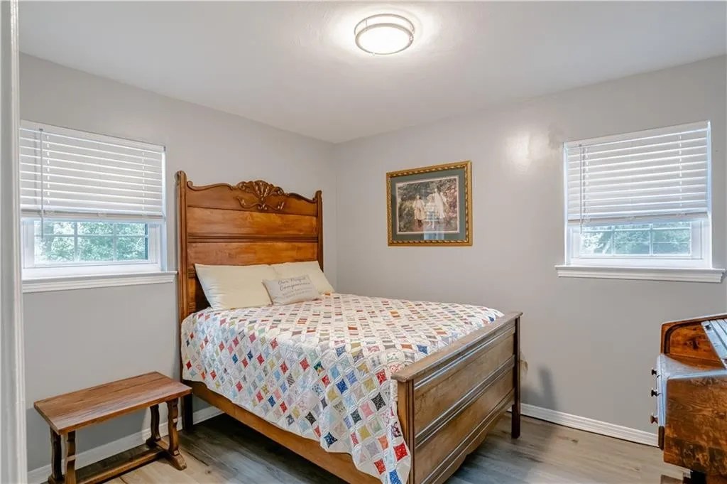 1229 Wolf Ridge Rd, Mobile, AL 36618