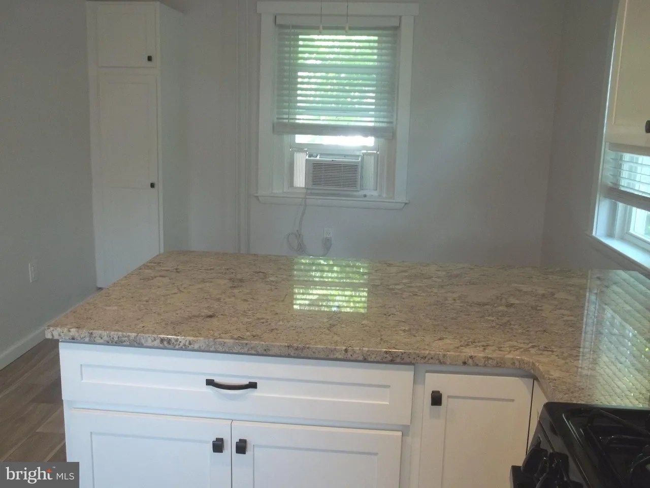 For Sale 744 E Washington Ave, Bethlehem, PA 18017