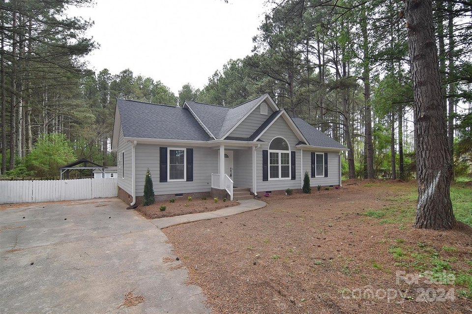 1433 Standish Dr, Monroe, NC 28110