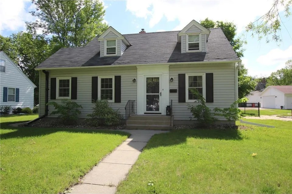 1111 Cedar St, Alexandria, MN 56308