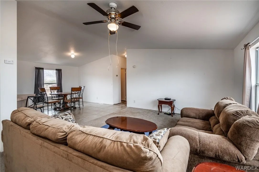 For Sale 302 S Houck Rd, Golden Valley, AZ 86413