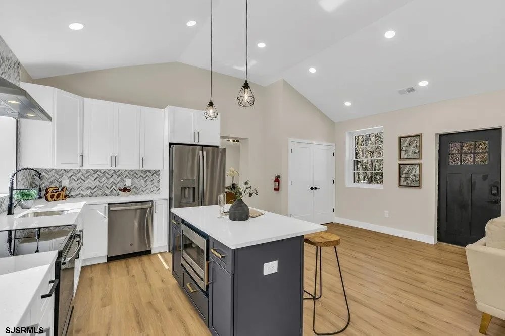 203 2nd Ave, Estell Manor, NJ 08319