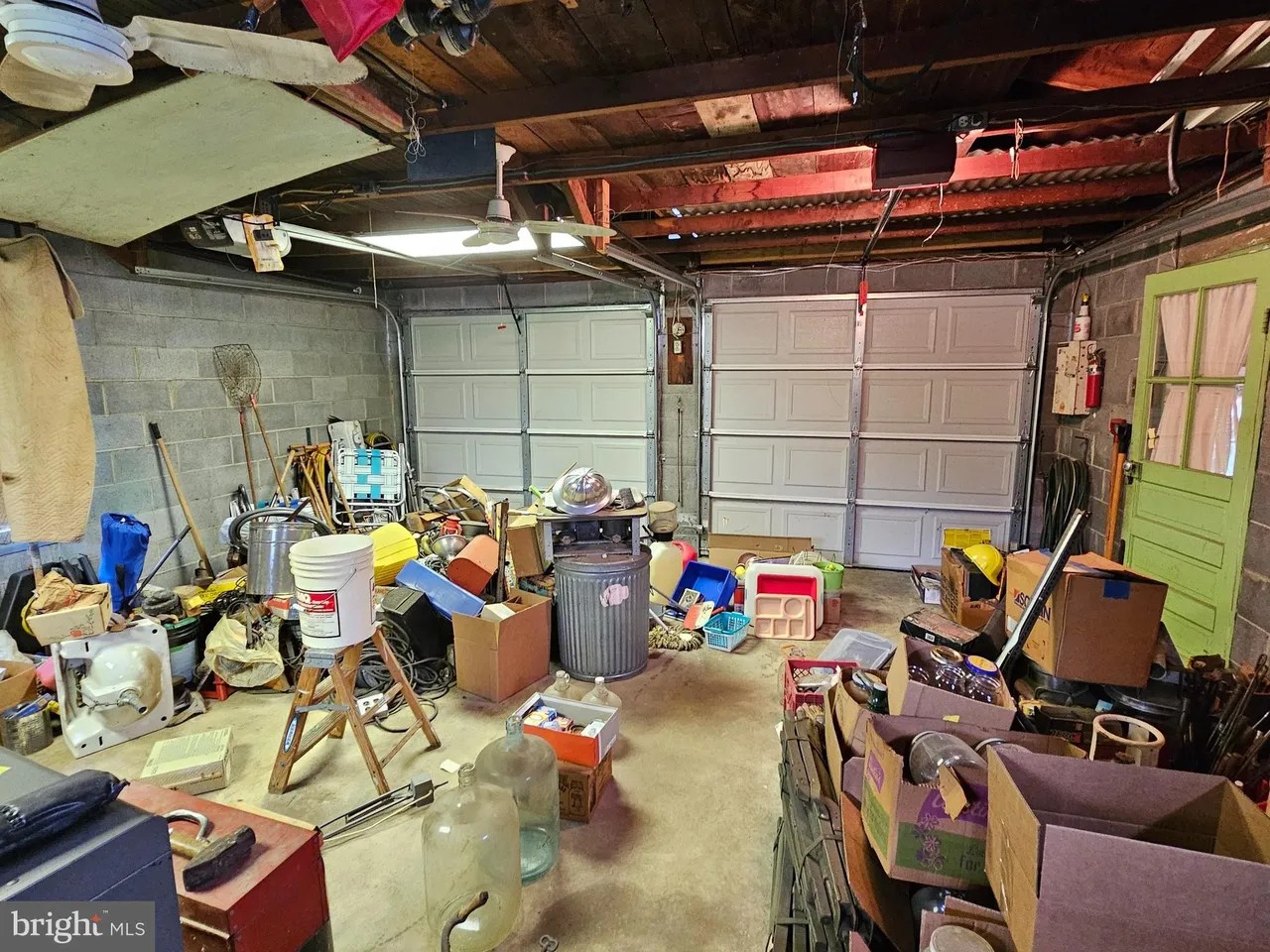 For Sale 9732 Garis Shop Rd, Hagerstown, MD 21740