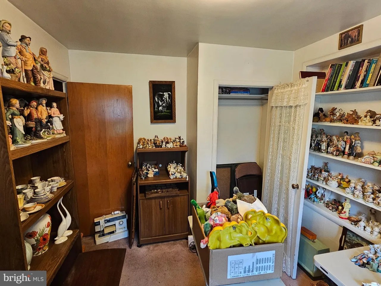 For Sale 9732 Garis Shop Rd, Hagerstown, MD 21740