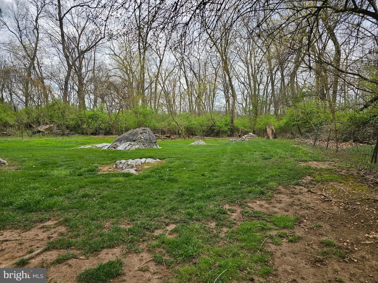 For Sale 9732 Garis Shop Rd, Hagerstown, MD 21740