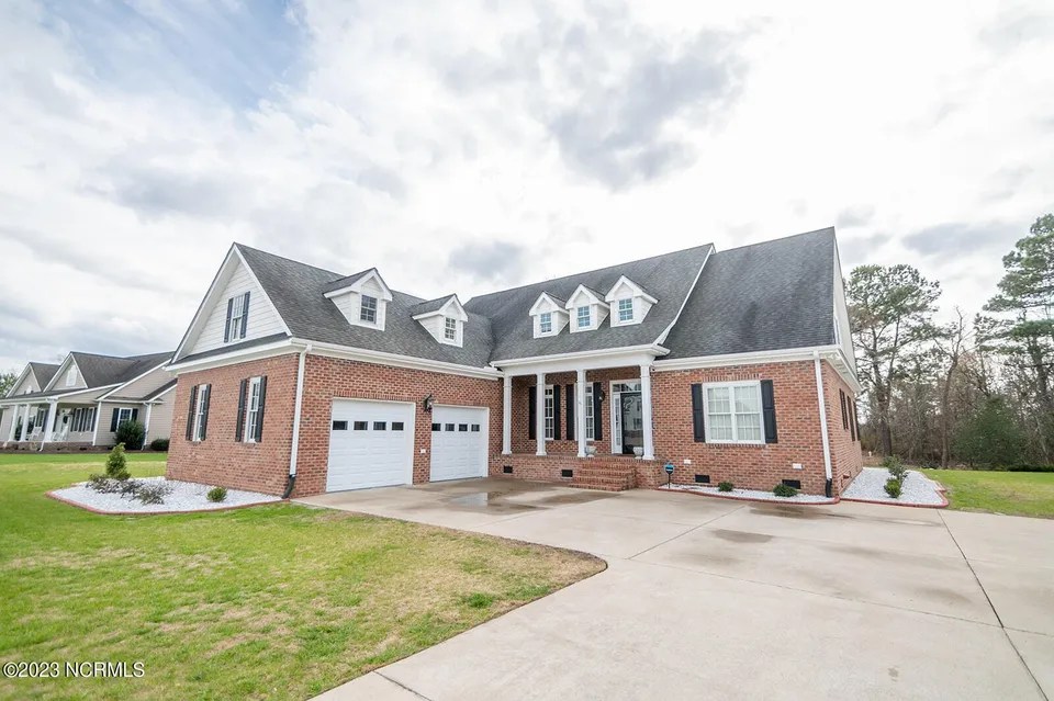 184 Schooner Landing Dr, Edenton, NC 27932