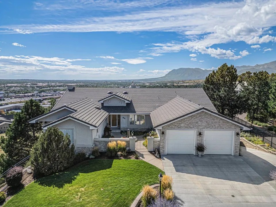 411 Sunbird Cliffs Ln, Colorado Springs, CO 80919 1,599,999 realtor