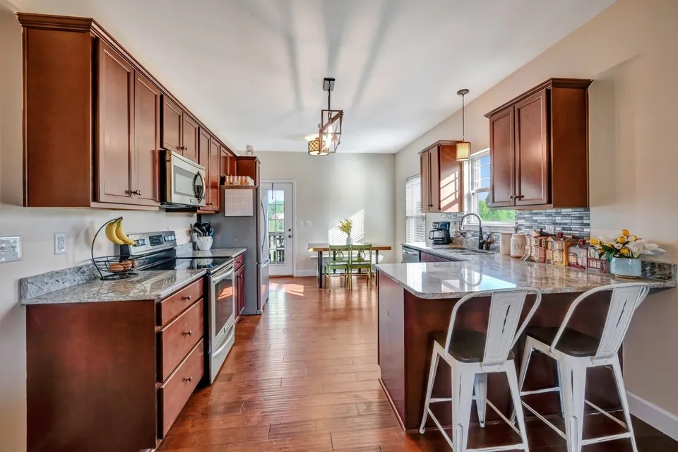 For Sale 413 Sylvis Rd, Dickson, TN 37055