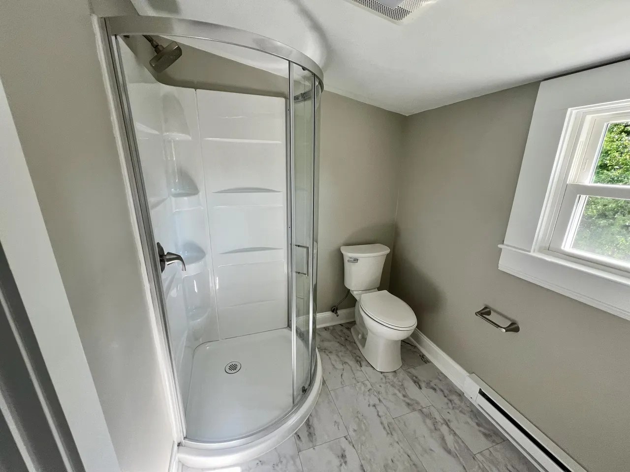 For Sale 209 Lakehurst Ave, Salem, VA 24153