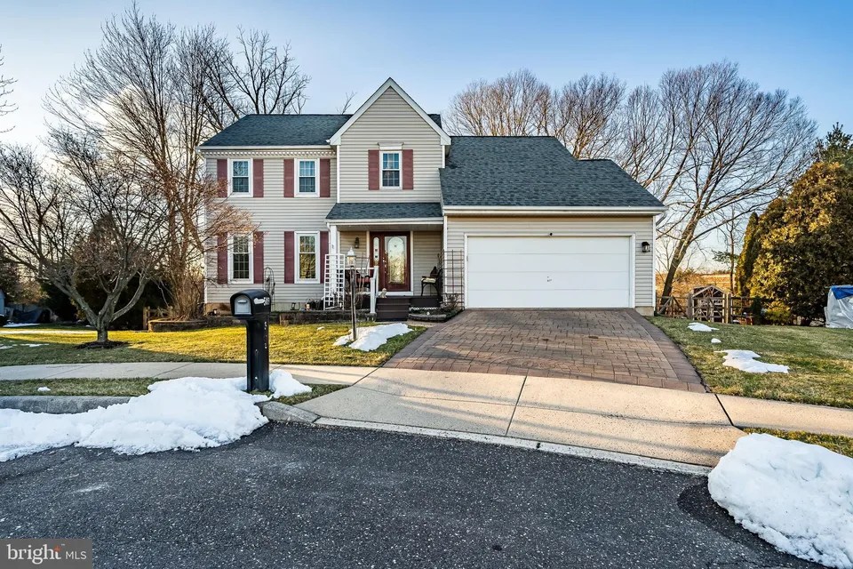 509 Thornberry Way, Royersford, PA 19468