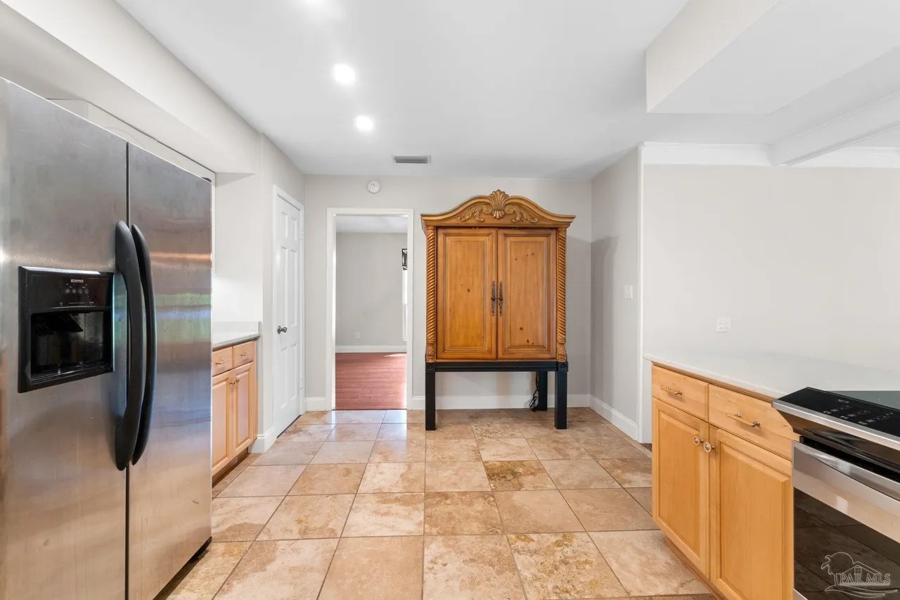 For Sale 2371 Connell Dr, Pensacola, FL 32503