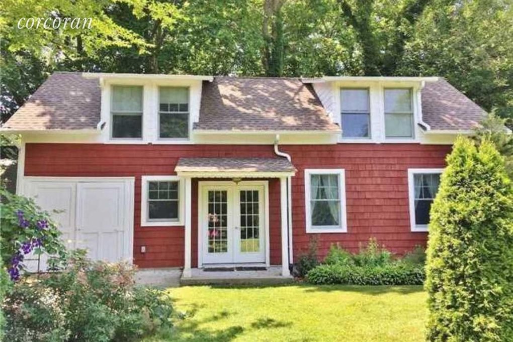 16500 Main St, New Suffolk, NY 11956