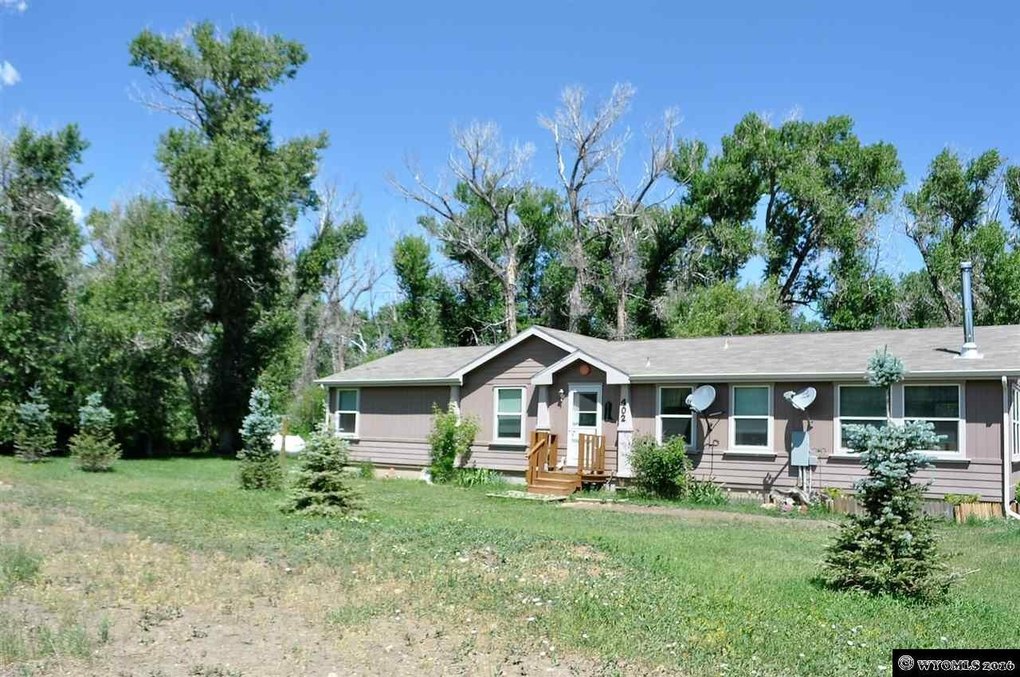 402 Main, Elk Mountain, WY 82324