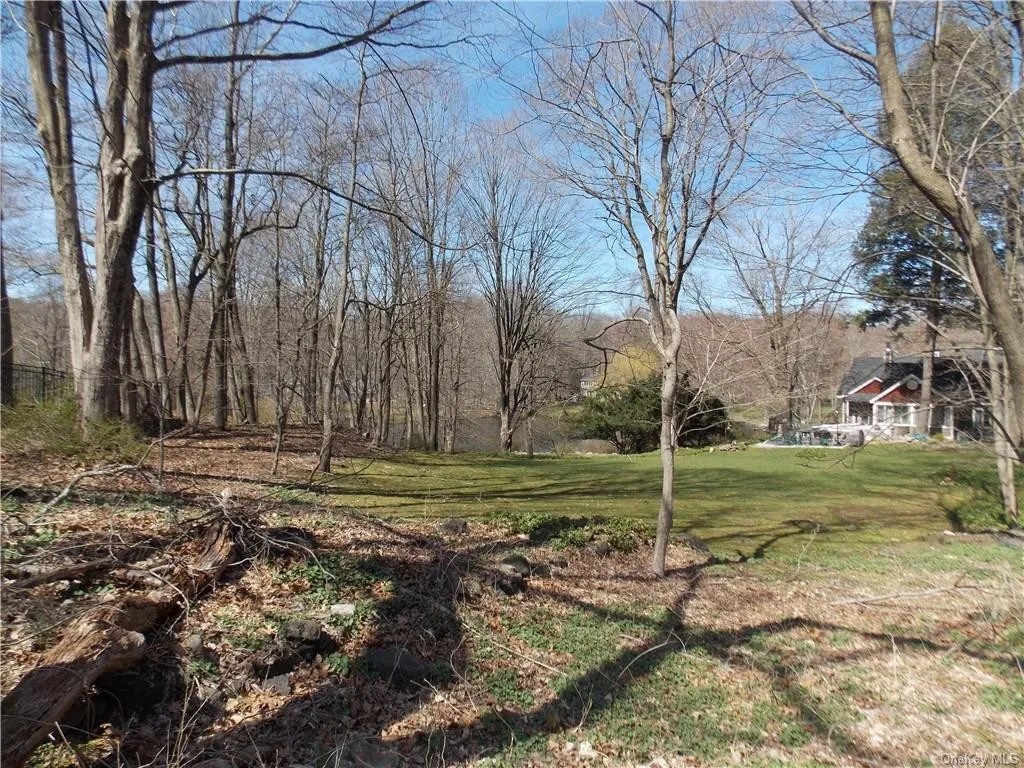270 Furnace Dock Rd, Cortlandt Manor, NY 10567