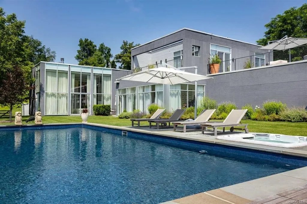 For Sale 211 Mitchell St, Hillsdale, NY 12529