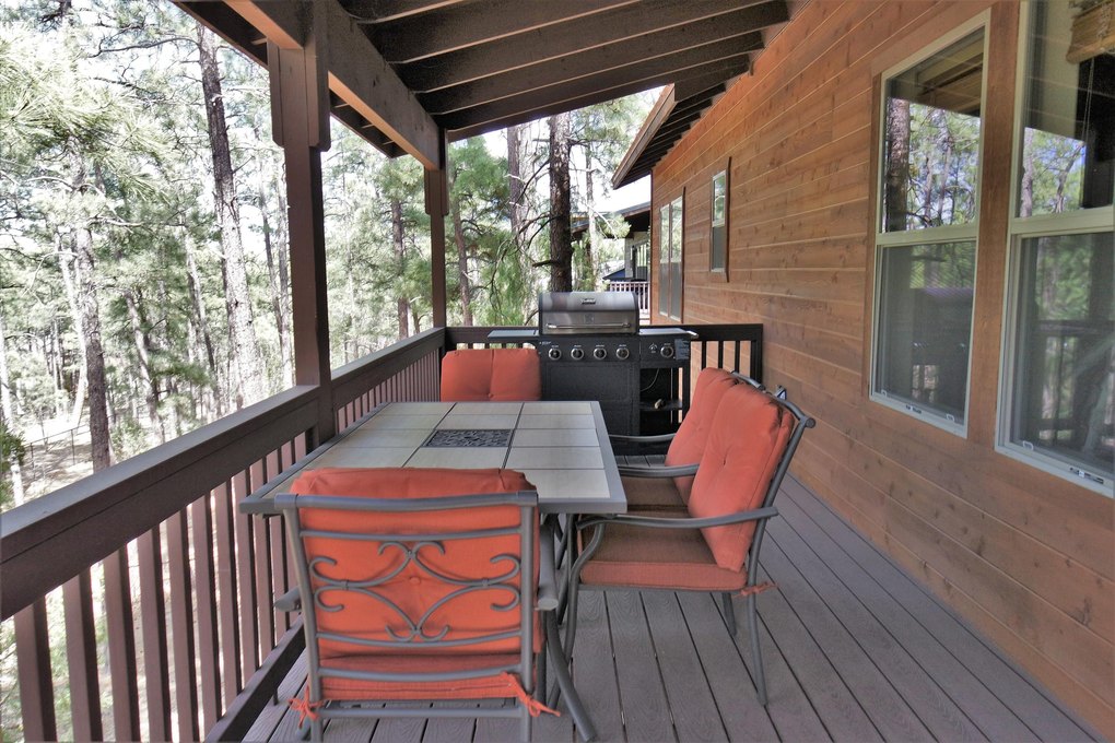 1040 E Cedar Ridge Run, Show Low, AZ 85901